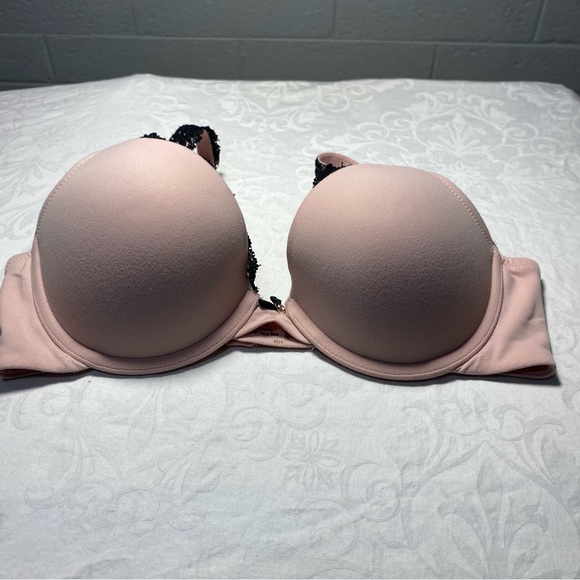 Soma Embraceable Push Up Lace Trim Pastel Pink with Black 34B Great Used Cond. - Picture 9 of 10